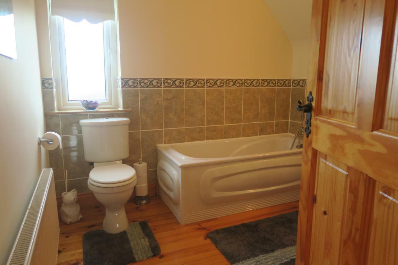 Thistledown - Ballina - Crossmolina - County Mayo - Sleeps 8 - Sister Property To Inglewood Exterior foto